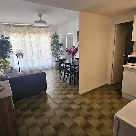 Lloret Center Apartman *